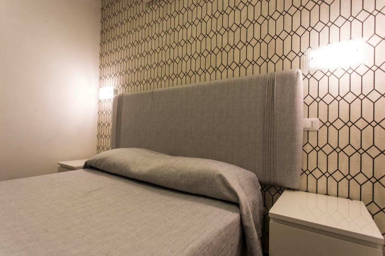 B&B Maria Rosaria Ladispoli Exteriör bild